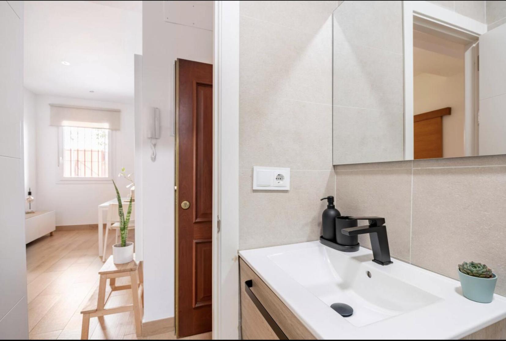 Acogedor Y Precioso Apartamento En Sevilla Eksteriør billede